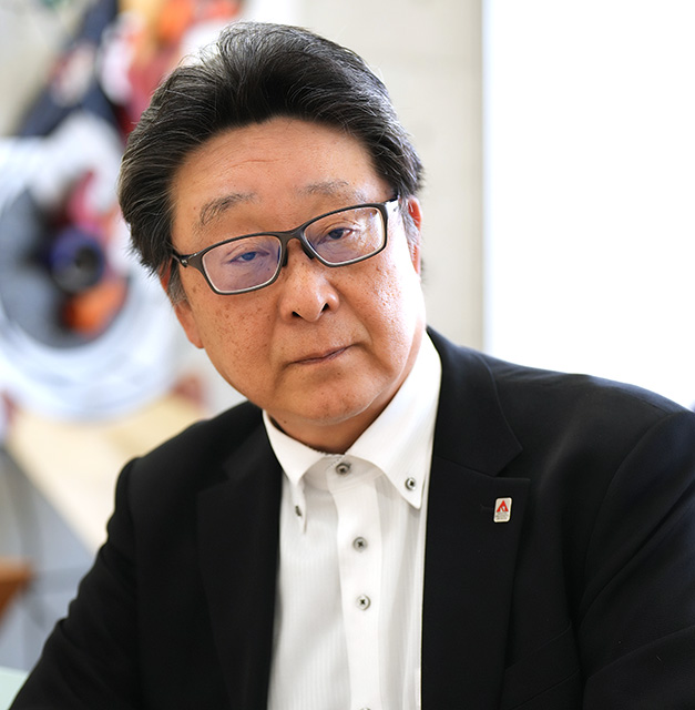 萩原周 教授