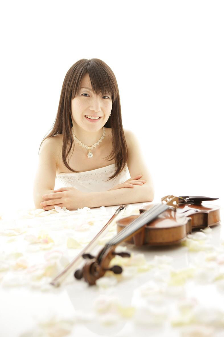村越 久美子